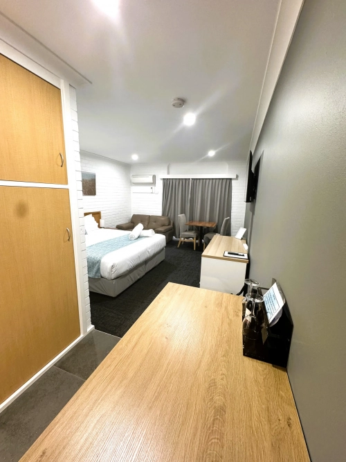 Premium King Room