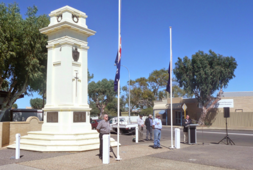 WAR MEMORIAL